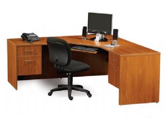 Maverick Computer Corner L-Shape Desk (Honey Pecan)