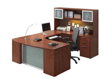 Classic Laminate Series Step-Front U-Station (Cherry)