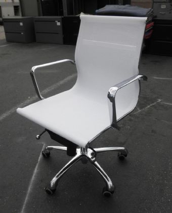 Merrell Mesh Low Back Chair (White)