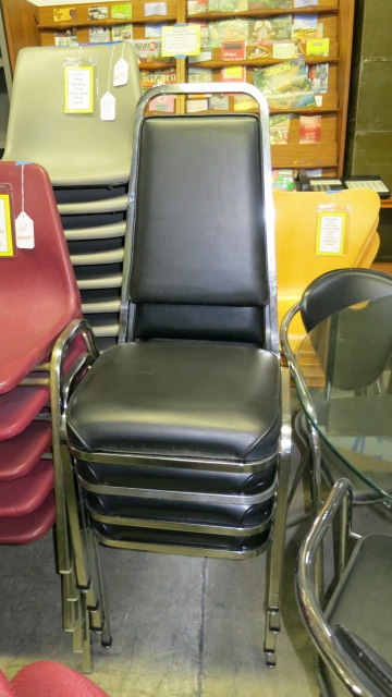 Banquet Chairs (Black Vinyl)
