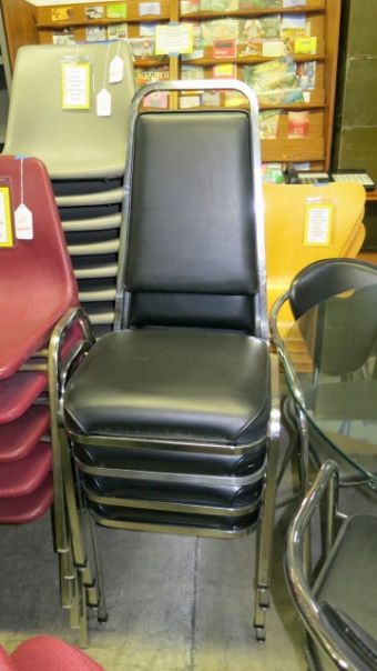 Black Vinyl Banquet Chair