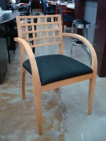 Cherryman Emerald Collection Guest Chair (Emerald Green Fabric/Maple Wood Frame)