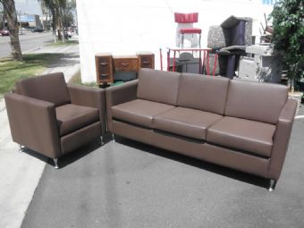 OCI Tux Sofa & Chair (Mudslide)