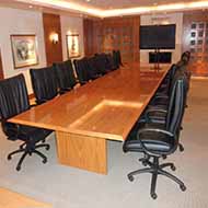 20ft Pacifica Glossy Conference Table with Axis Executive High Back 