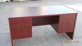 Double Ped Desk (Mahogany)