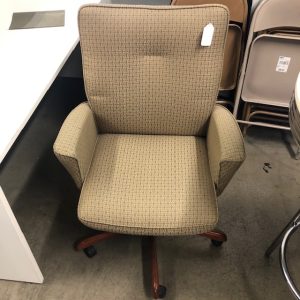 Chair 4707