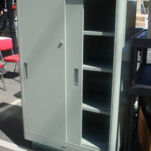 McDowell and Craig Vintage Sliding Door Bookcase