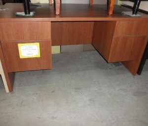 Double Pedestal 30x60 (Spice Walnut)