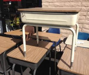 Flip Top School Desk (Oak Top/Tan Base and Legs)