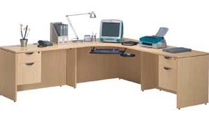 Classic Laminate Series Corner Unit (Maple)