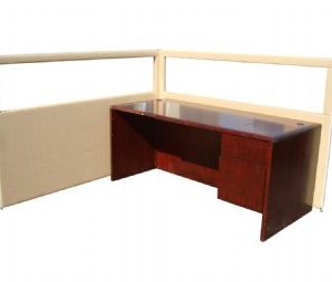 Summit Panels with Glass in Linen with Desk