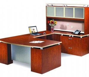 Titanium Collection U-Shape Workstation with Hutch and Dotted Modesty Panel (Cognac/Maple Edge/Titanium Tacking)