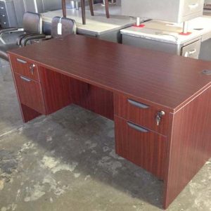 Elite Series 36x72 Double Pedestal Desk (Mahogany)